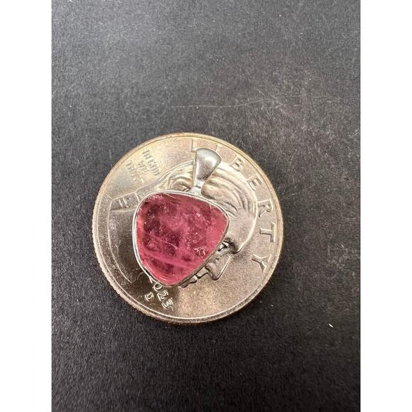 NEW Pink tourmaline sterling silver pendant 1.29 grams - Picture 2 of 11